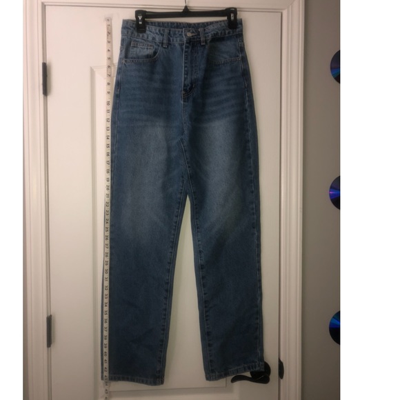 SHEIN mom jeans - Picture 2 of 3